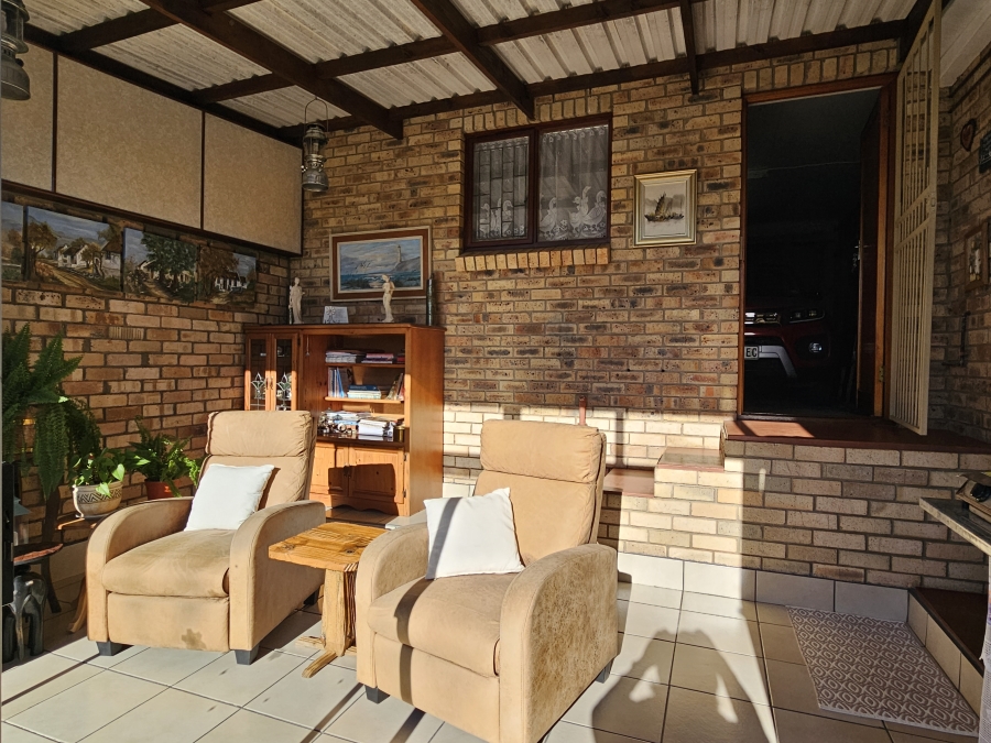 3 Bedroom Property for Sale in Jeffreys Bay Central Eastern Cape